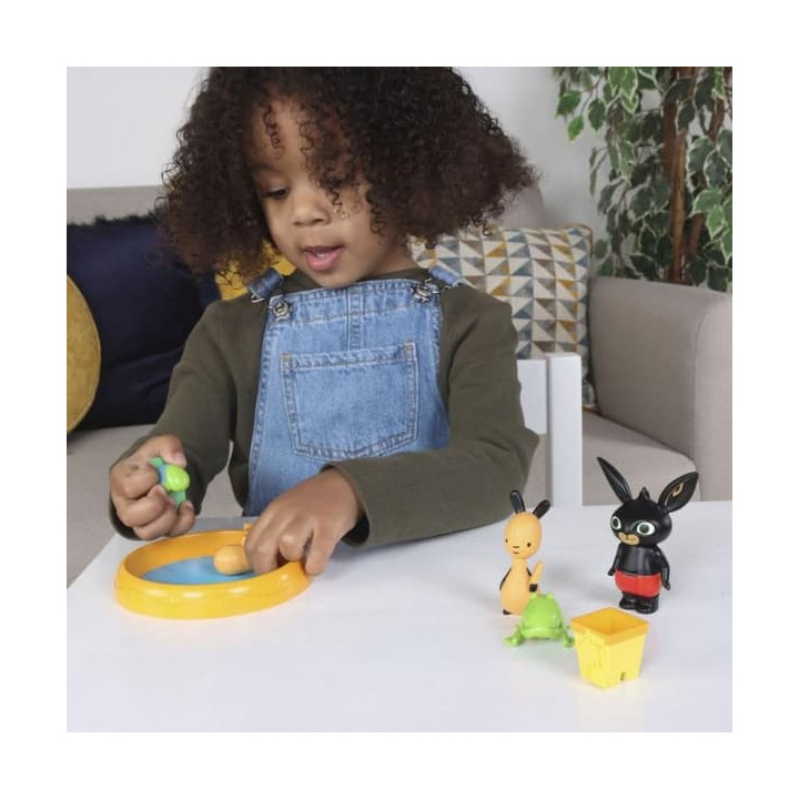 PÁDLUJ S BINGEM- PLAYSET S FIGURKAMI