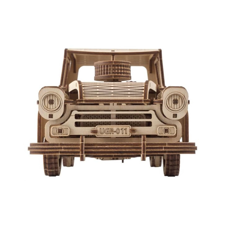 Ugears 3D dřevěné mechanické puzzle Americký náklaďák (pick-up)