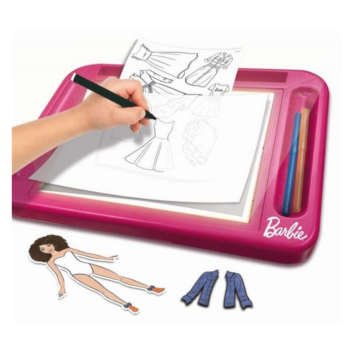BARBIE FASHION ATELIER S PANENKOU