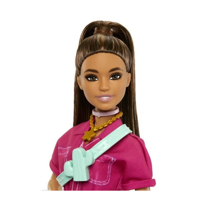 Barbie® Deluxe MÓDNÍ PANENKA - V KALHOTOVÉM KOSTÝMU