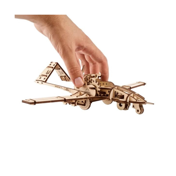 Ugears 3D dřevěné mechanické puzzle Bojový dron Bayraktar TB2