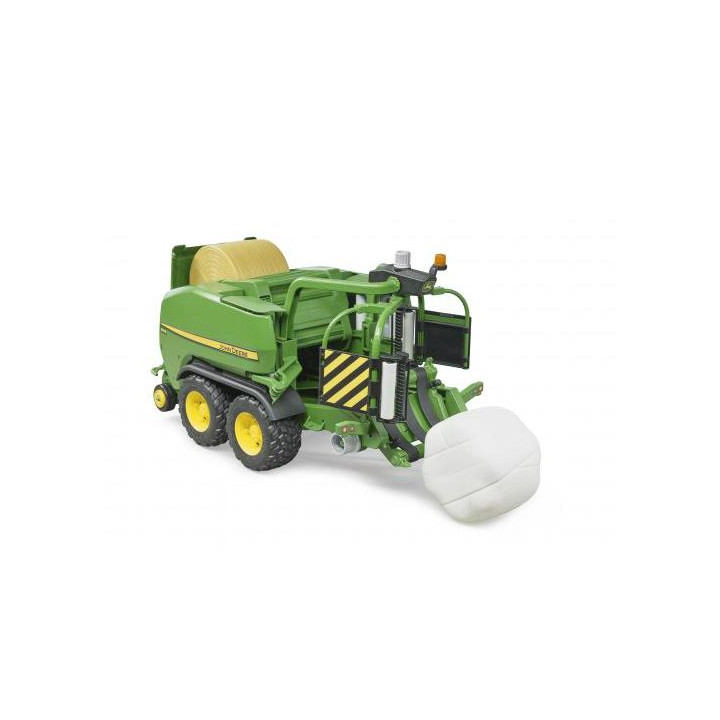 Bruder 2032 Lis na balíky John Deere C441R
