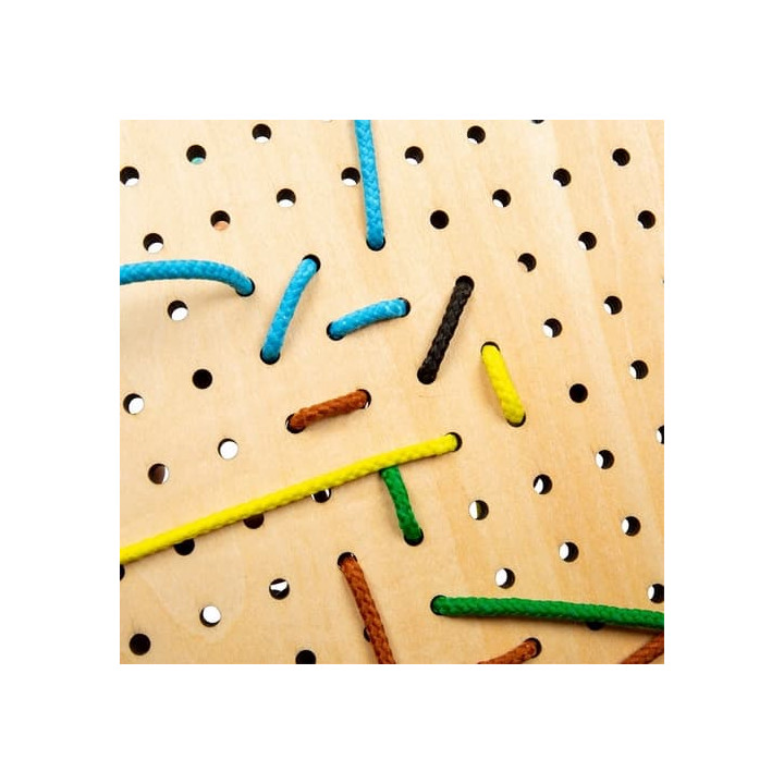 Bigjigs Toys Provlékací deska domeček