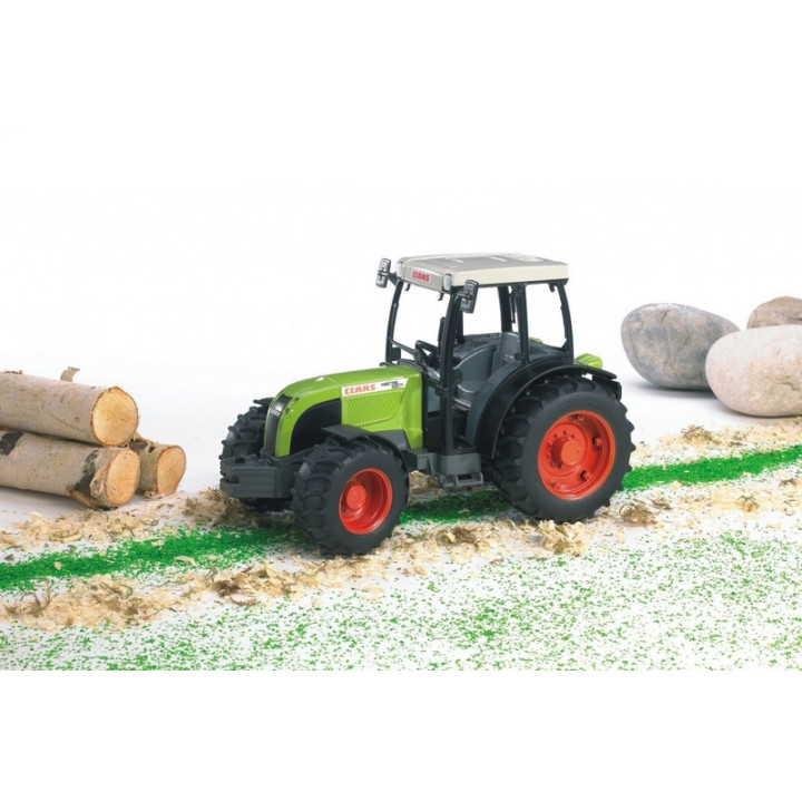 Bruder 2110 Traktor CLAAS Nectis 267 F