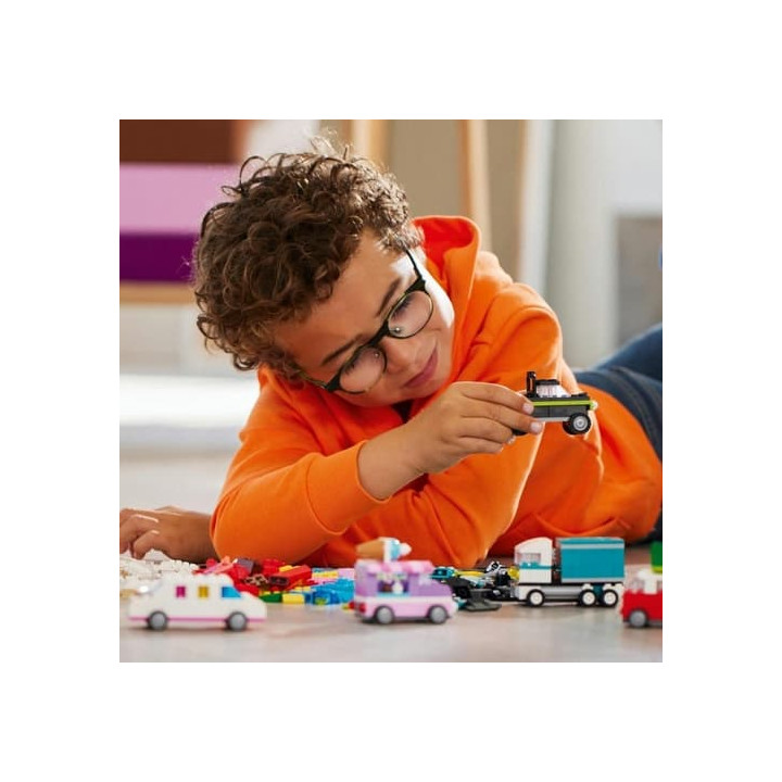 LEGO® Classic 11036 Tvořivá vozidla