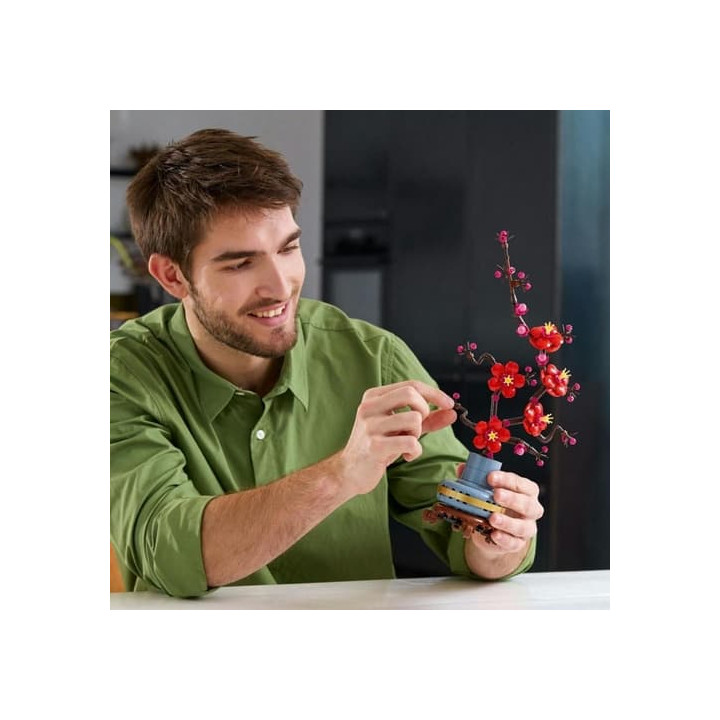 LEGO® Icons (10369) Meruňka japonská