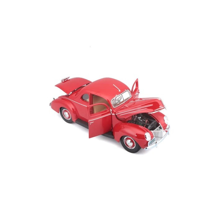 Maisto - 1939 Ford Deluxe Coupe, červená, 1:18