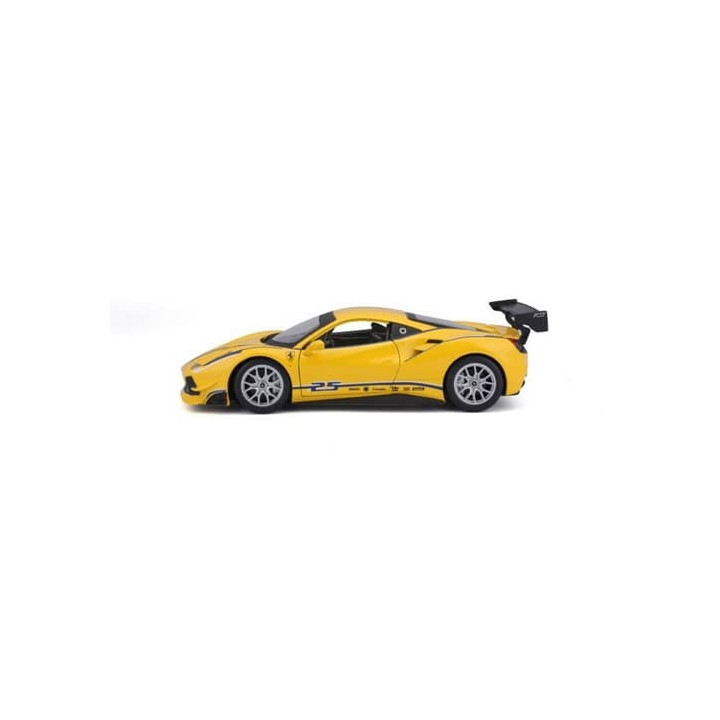 Bburago 1:24 Ferrari Racing 488 Challenge Yelow