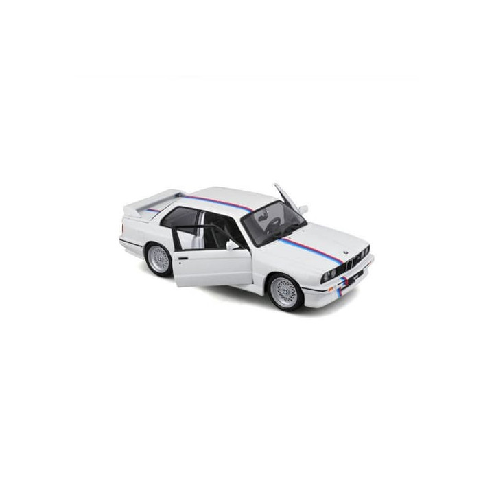 Bburago 1:24 Plus BMW 3 Series M3 1988 White