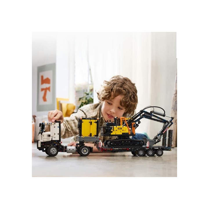 Lego 42175 Nákladní auto Volvo FMX a elektrický bagr Volvo EC230