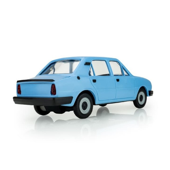 Auto Škoda 120 plast - model