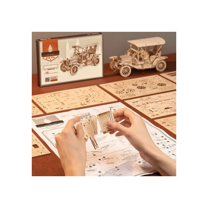 RoboTime Dřevěné 3D puzzle Historické auto - Vintage car