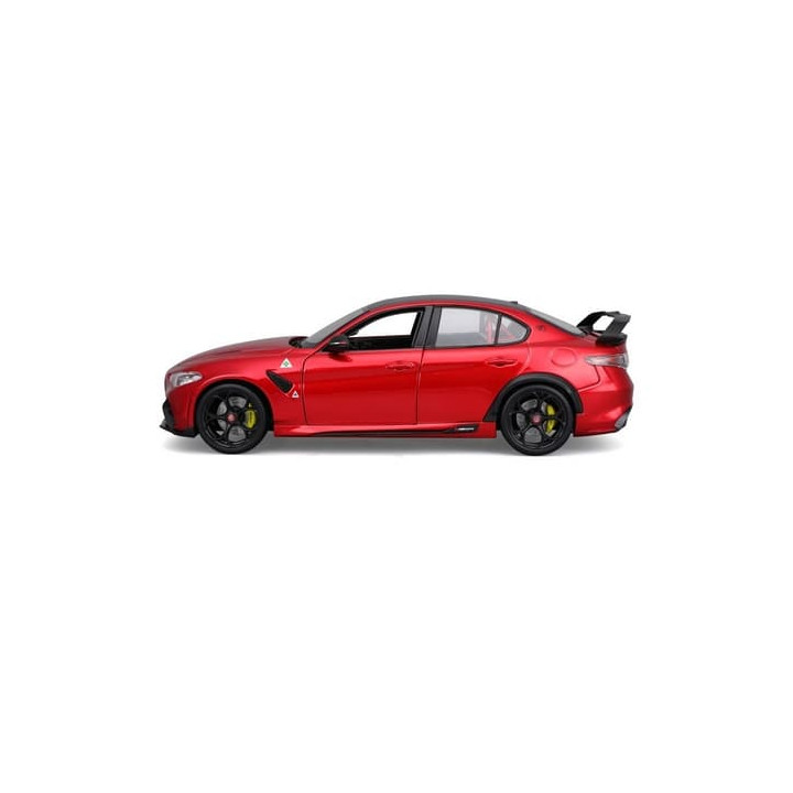 Bburago 1:18 Plus - Alfa Romeo Giulia GTA - Met Red