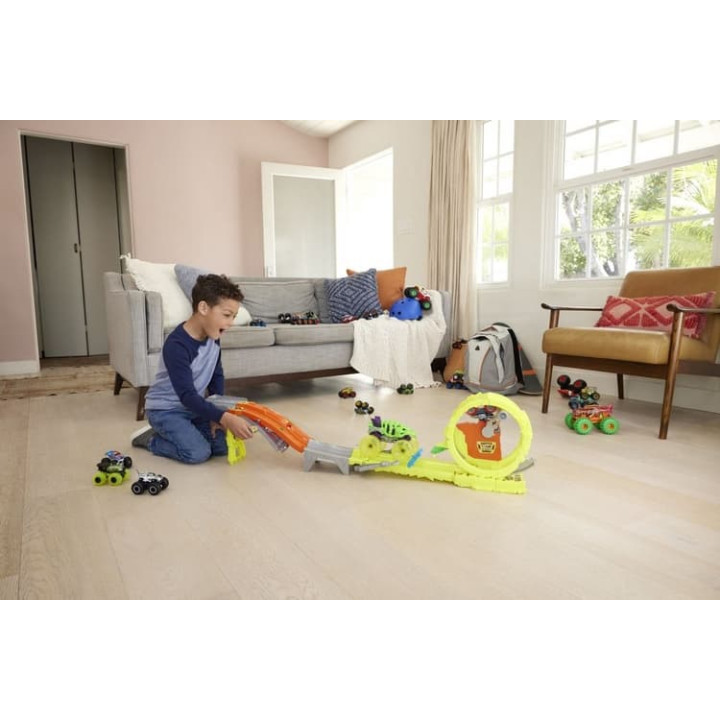 Hot Wheels Monster Trucks Power Smashers dráha - Masivní destrukce