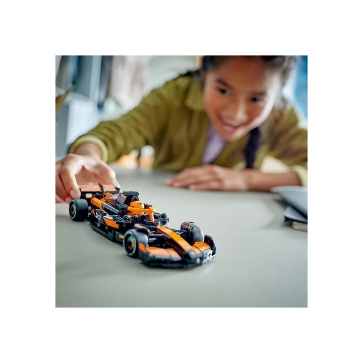 Lego Speed Champions 77251 Závodní auto McLaren F1® Team MCL38