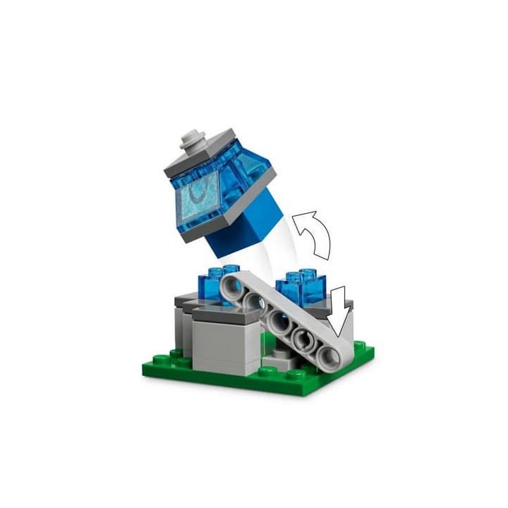 LEGO Minecraft 21273 Balón v podobě ďasa a útok na vesnici