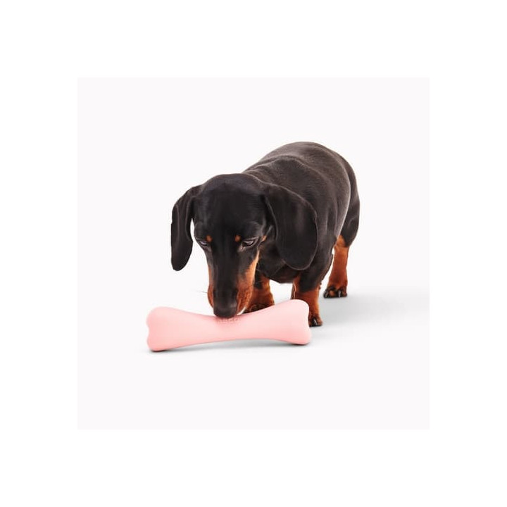 Beco Treat Bone Hračka pro psy růžová 17,5cm