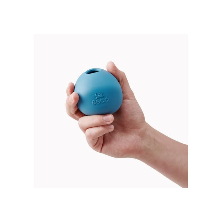 Beco Wobble Ball Hračka pro psy modrá 7,6cm