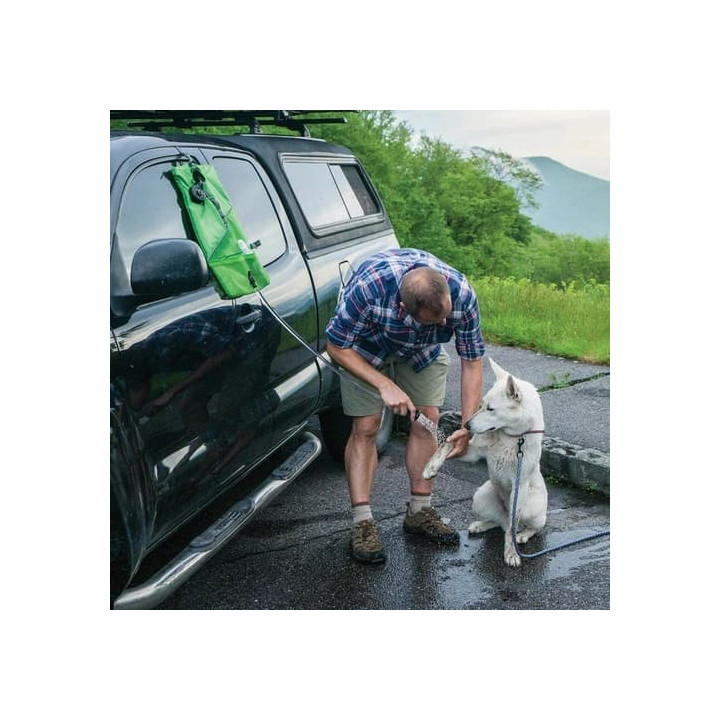 Kurgo® Go Shower Přenosná sprcha pro psy
