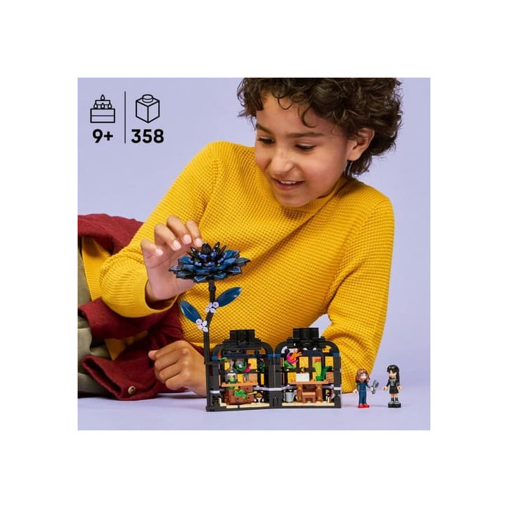 Lego Wednesday 76784 Černá jiřina