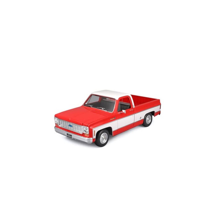 Maisto - 1974 Chevrolet C10 Cheyenne Super, červeno-bílá, 1:18