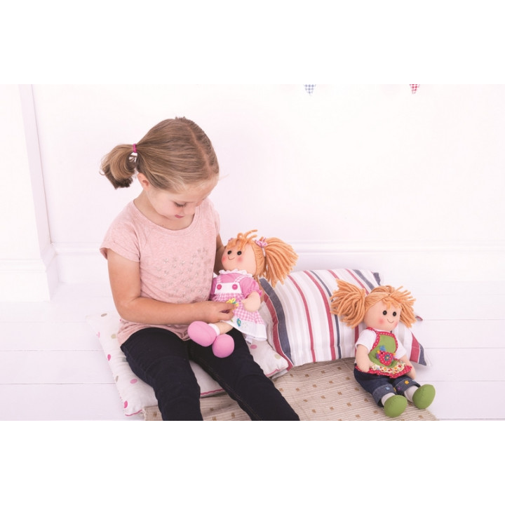 Bigjigs Toys Červený kabátek s čepičkou pro panenku 38 cm