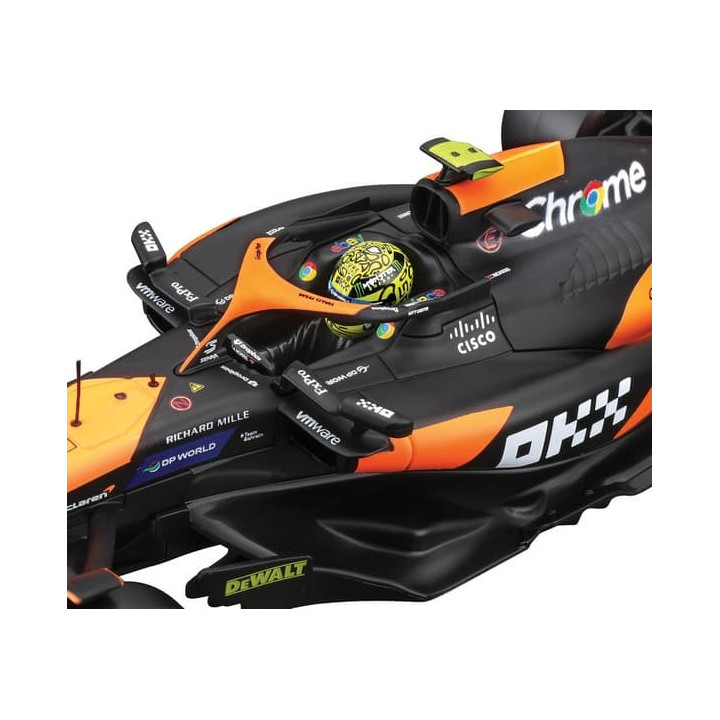 Bburago - RACE Formule F1 v dekorativním boxu, McLaren Team MCL38 (2024), 4  Lando Norris, 1:24