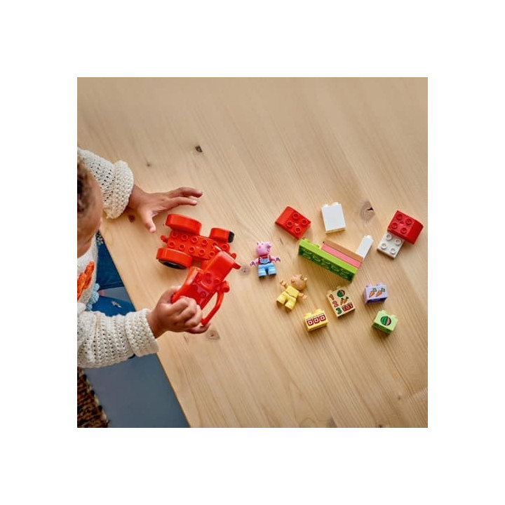 LEGO® DUPLO® 10468 Prasátko Peppa: Traktor a tržnice