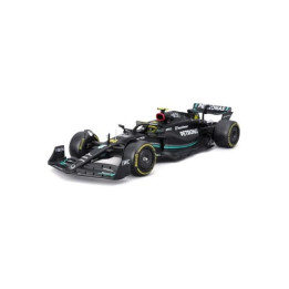 Bburago - RACE F1 v dekorativním boxu, Mercedes-AMG Petronas W14 E (2023),  44 Lewis Hamilton, 1:24