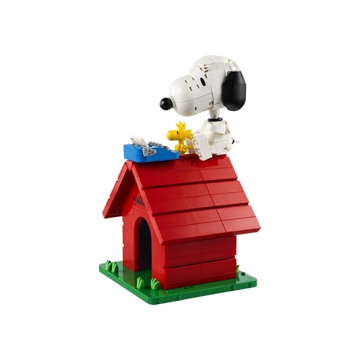 Lego Ideas 21368 Peanuts: Snoopyho bouda