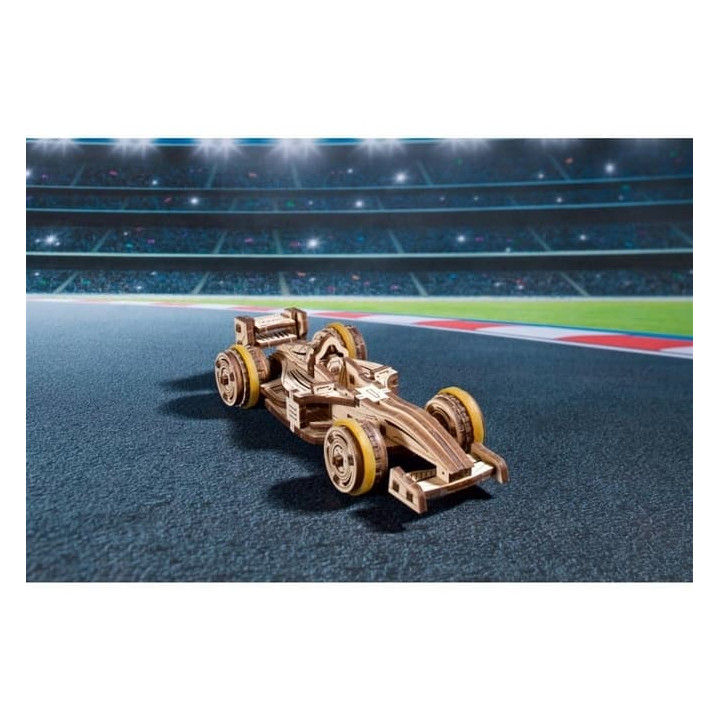 Ugears 3D dřevěné mechanické puzzle Compact Racer