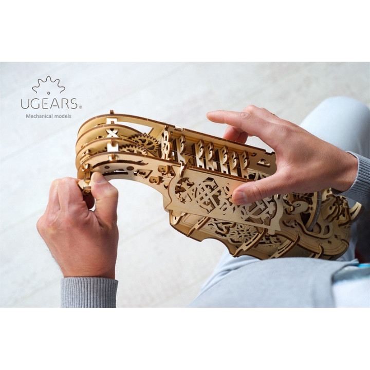 Ugears 3D dřevěné mechanické puzzle Hurdy-Gurdy
